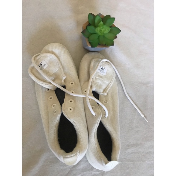 ALLBIRDS THE WOOL RUNNERS - Picture 2 of 7